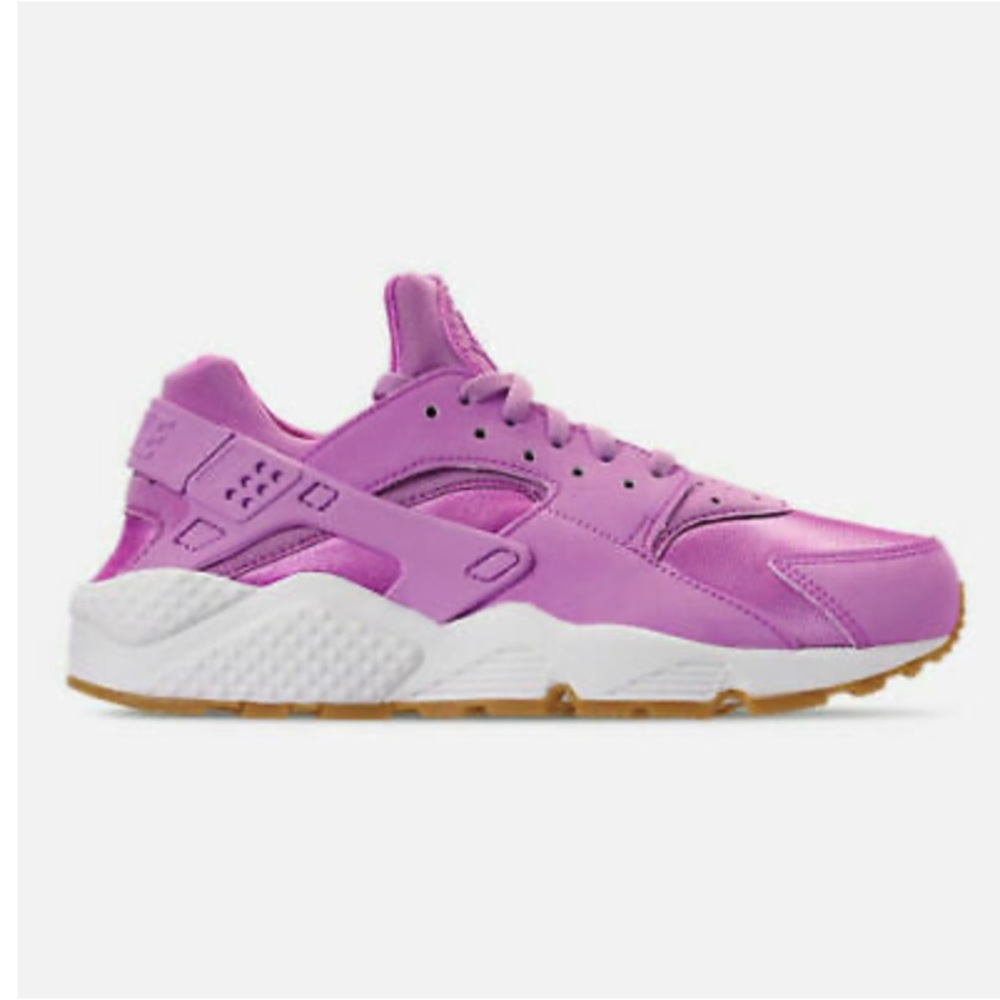 NIKE AIR HURACHE PURPLE